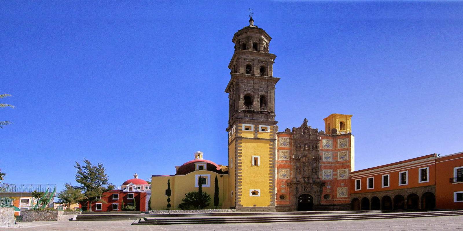 Villa de Tezontepec, Hidalgo en Puebla